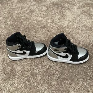 Toddler Jordan sneakers dunks worn one time